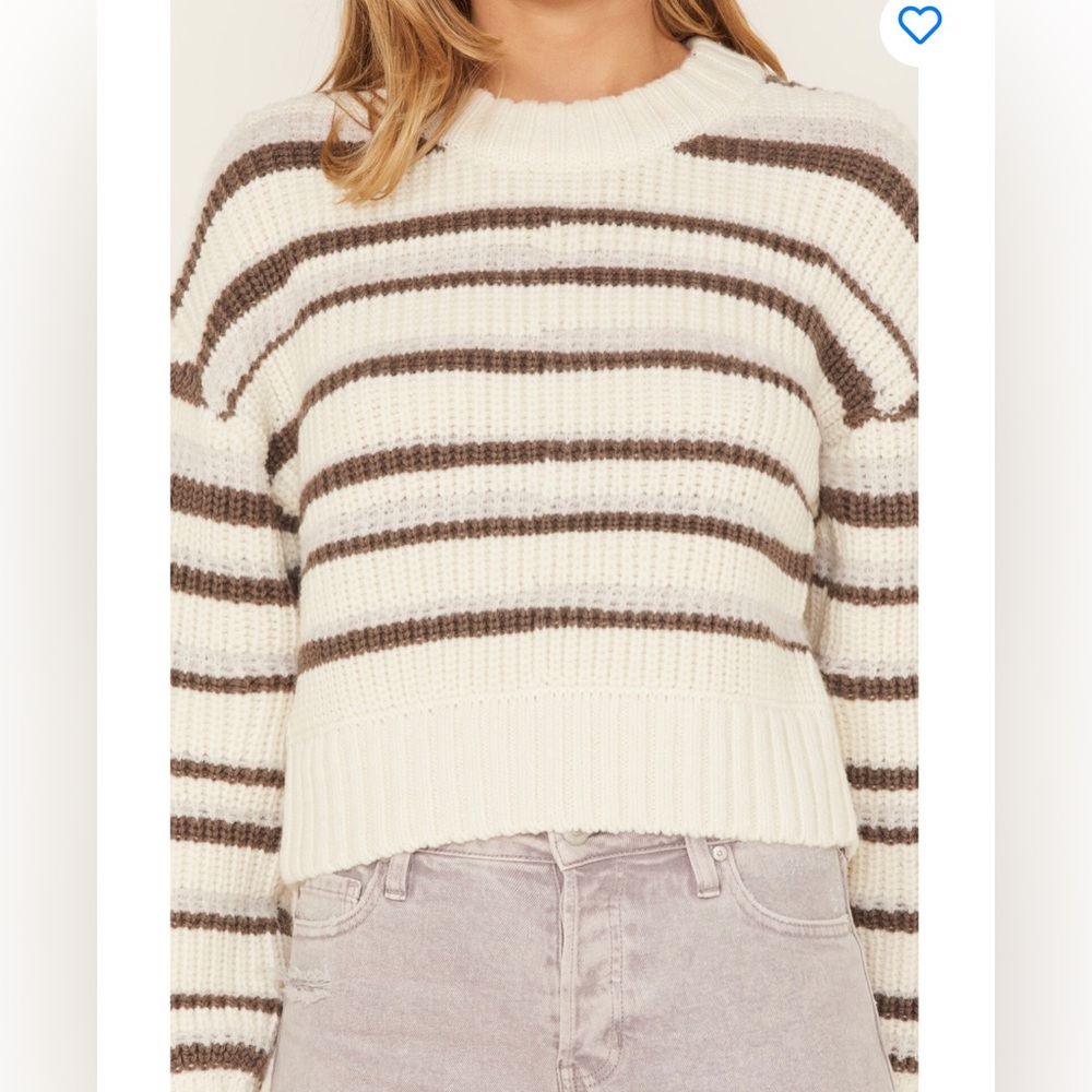 CLEO + WOLF WOMEN'S ABSTRACT STRIPE CROPPED KNIT SWEATER
